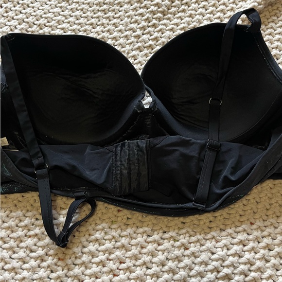 Cacique holographic sparkle bikini - Picture 3 of 7